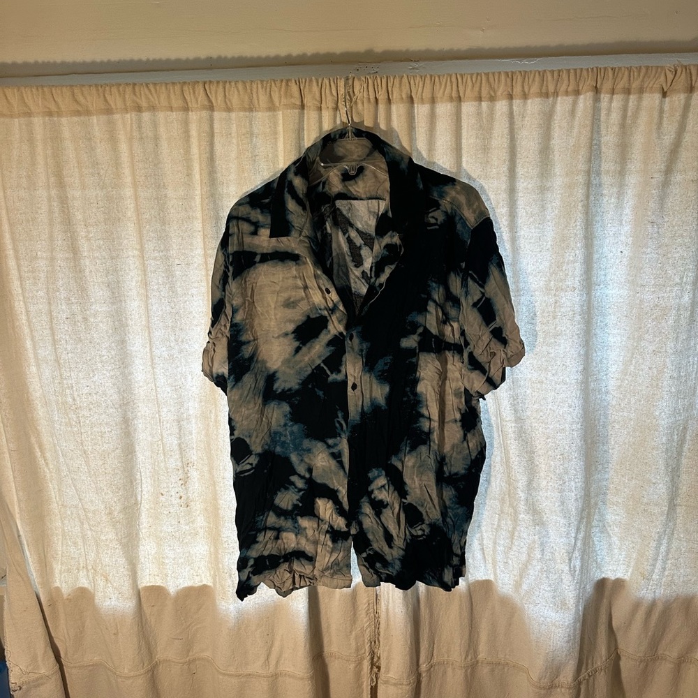 Tie-dye shirt